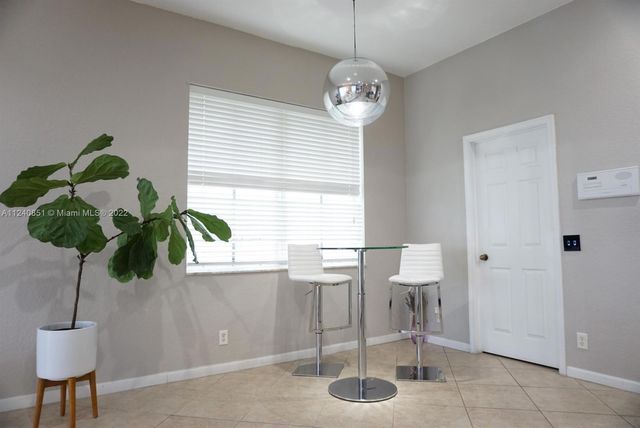 878 Lavender Circle 878, Weston, FL 33327