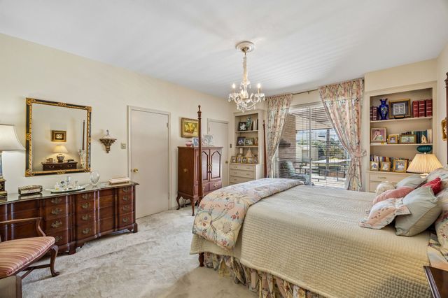 6310 Bandera Avenue C, Dallas, TX 75225