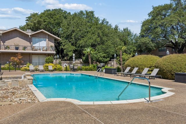6310 Bandera Avenue C, Dallas, TX 75225