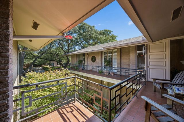 6310 Bandera Avenue C, Dallas, TX 75225