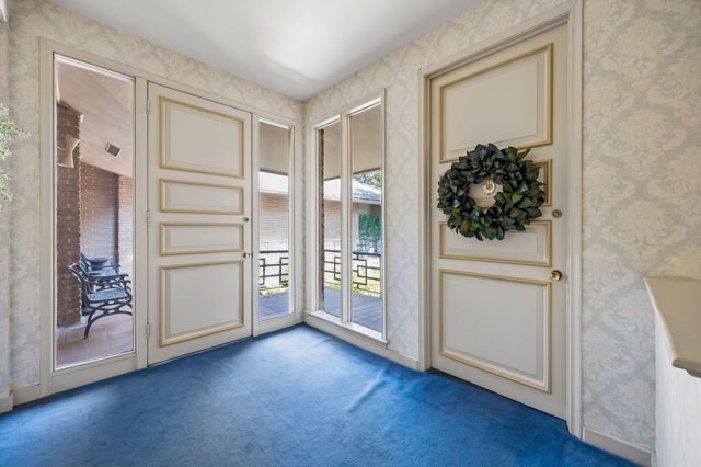 6310 Bandera Avenue C, Dallas, TX 75225