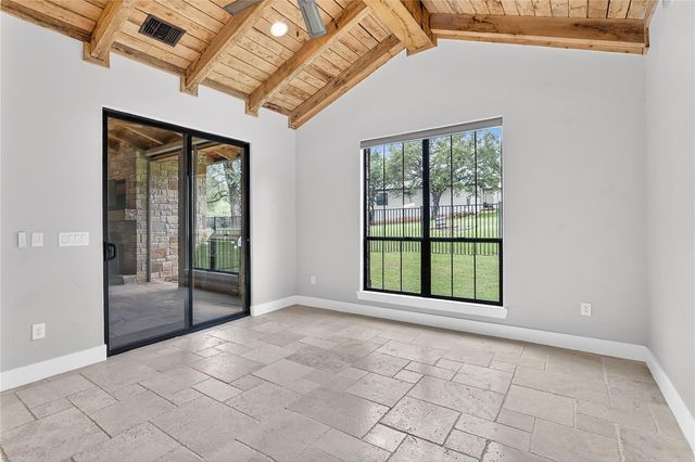 101 Fox Fur, Horseshoe Bay, TX 78657