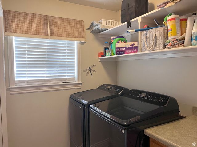 1695 N DIANE RD, North Ogden, UT 84404