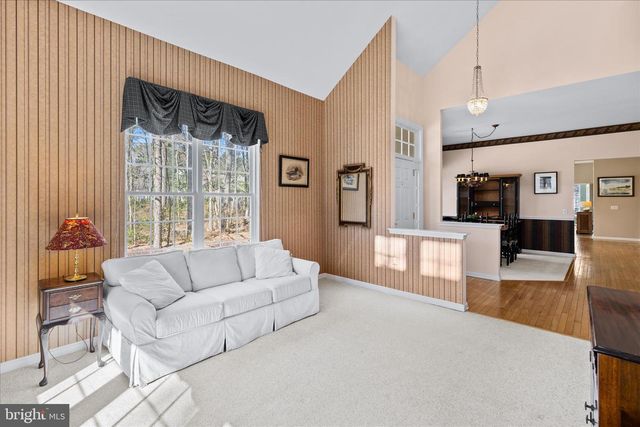 5 FREEPORT LN, Berlin, MD 21811