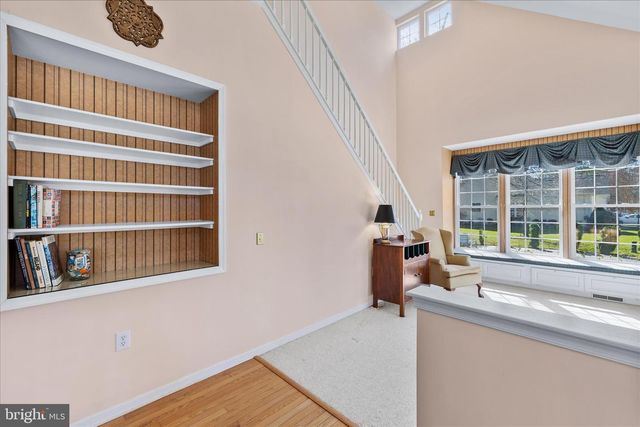 5 FREEPORT LN, Berlin, MD 21811