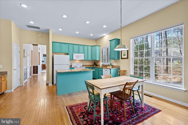 5 FREEPORT LN, Berlin, MD 21811