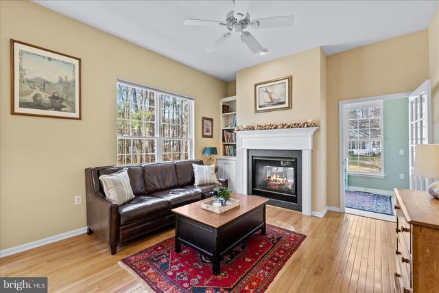 5 FREEPORT LN, Berlin, MD 21811