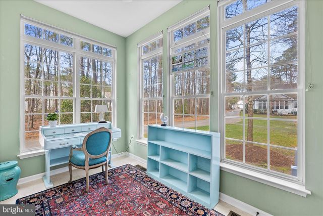 5 FREEPORT LN, Berlin, MD 21811