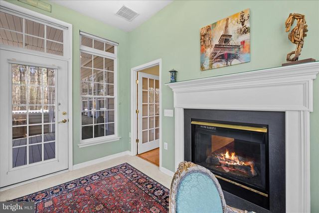 5 FREEPORT LN, Berlin, MD 21811