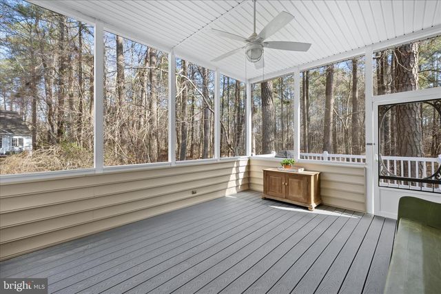 5 FREEPORT LN, Berlin, MD 21811