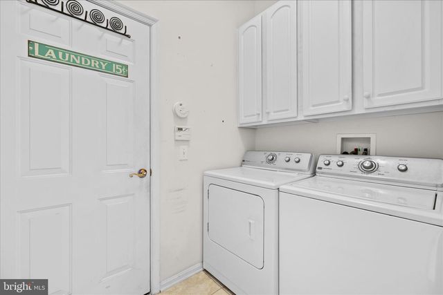 5 FREEPORT LN, Berlin, MD 21811