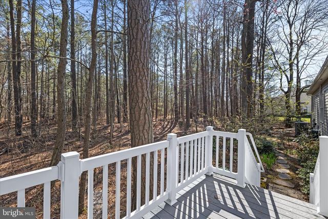 5 FREEPORT LN, Berlin, MD 21811