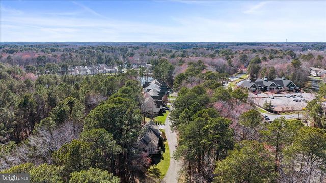 5 FREEPORT LN, Berlin, MD 21811