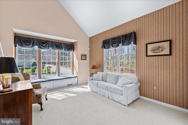 5 FREEPORT LN, Berlin, MD 21811