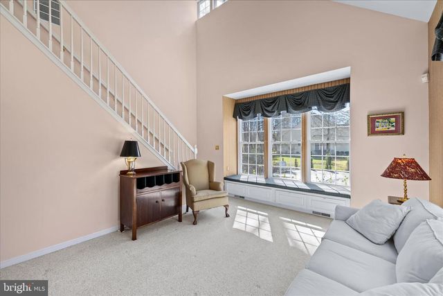 5 FREEPORT LN, Berlin, MD 21811