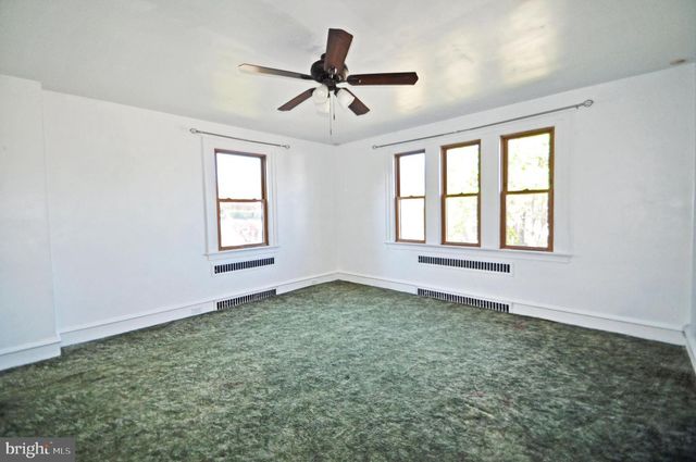 522 BROOKFIELD RD, Drexel Hill, PA 19026