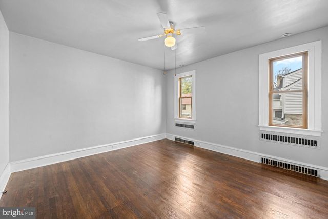 522 BROOKFIELD RD, Drexel Hill, PA 19026