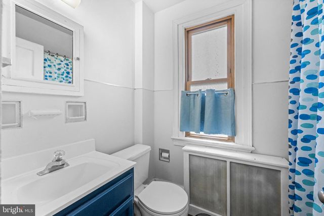 522 BROOKFIELD RD, Drexel Hill, PA 19026