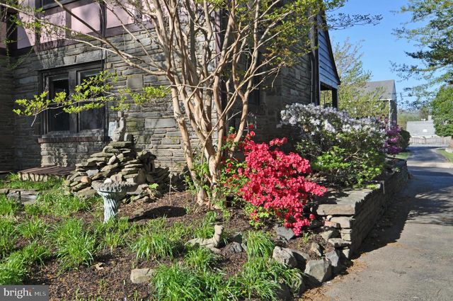 522 BROOKFIELD RD, Drexel Hill, PA 19026