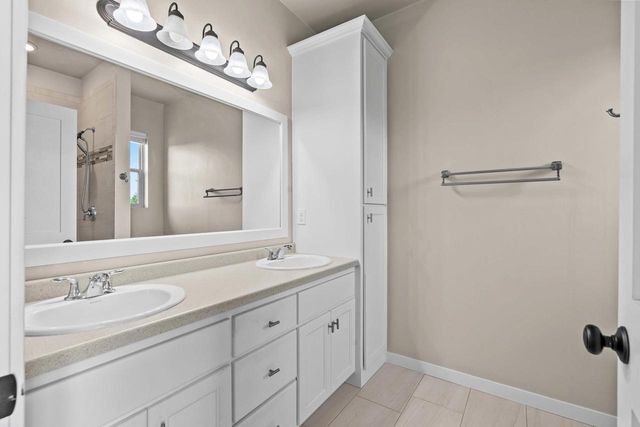 1897 MEADOWLAND COURT, Green Bay, WI 54311