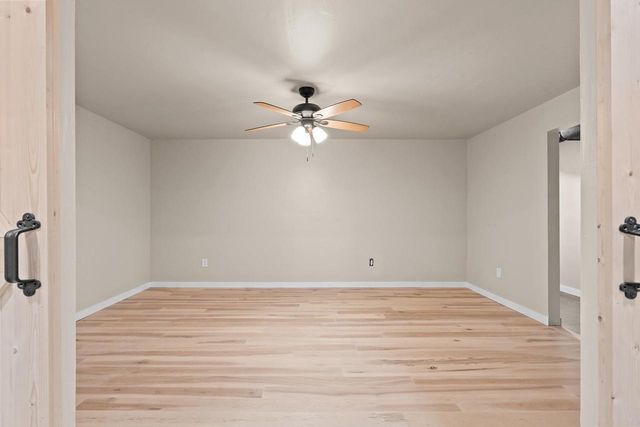 1897 MEADOWLAND COURT, Green Bay, WI 54311