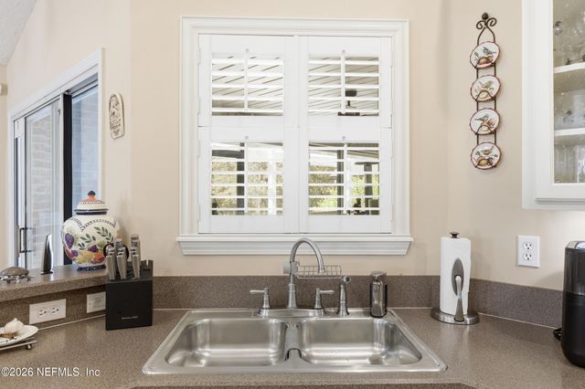 684 CHESTWOOD CHASE Drive, Orange Park, FL 32065