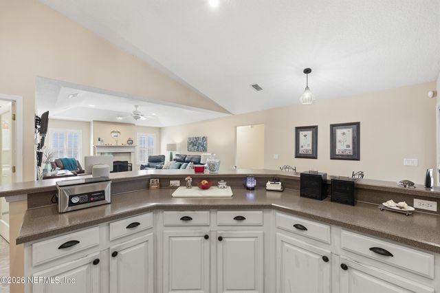 684 CHESTWOOD CHASE Drive, Orange Park, FL 32065