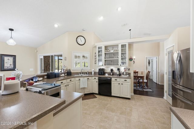 684 CHESTWOOD CHASE Drive, Orange Park, FL 32065