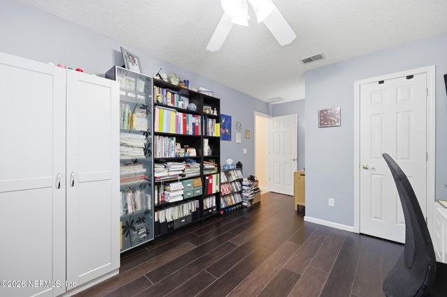 684 CHESTWOOD CHASE Drive, Orange Park, FL 32065