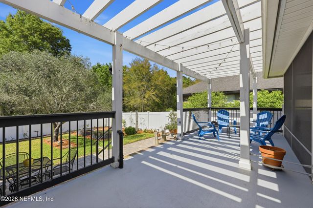 684 CHESTWOOD CHASE Drive, Orange Park, FL 32065