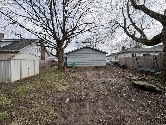 4231 Se 80TH Ave, Portland, OR 97206