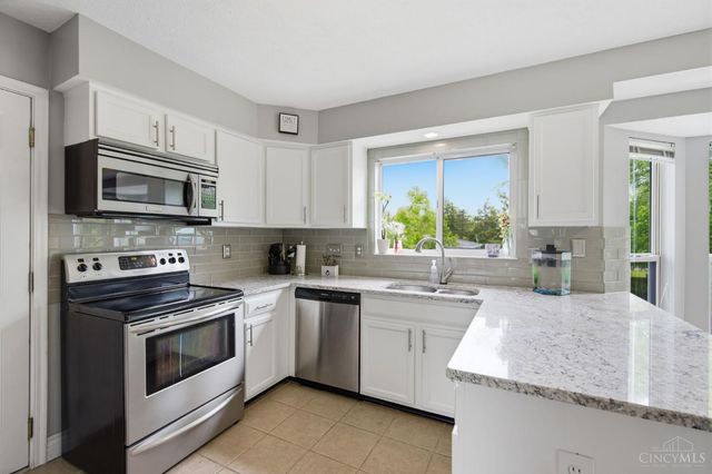 2374 Candlemakers Lane, Deerfield Twp., OH 45039