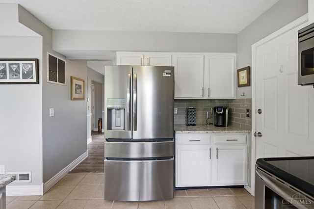 2374 Candlemakers Lane, Deerfield Twp., OH 45039