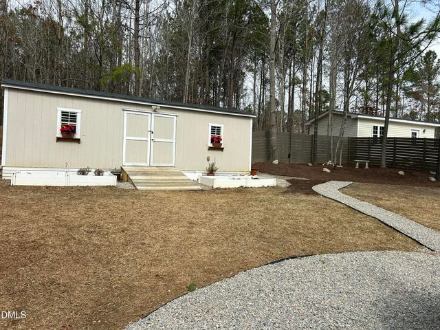 35 Harrison Street, Zebulon, NC 27597