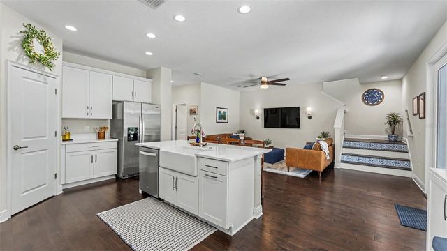 1829 CHEROKEE TRAIL, Lakeland, FL 33803