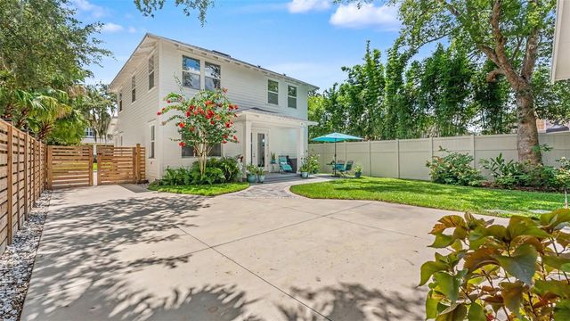 1829 CHEROKEE TRAIL, Lakeland, FL 33803