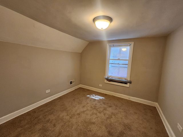 7403 S DANTE Avenue, Chicago, IL 60619