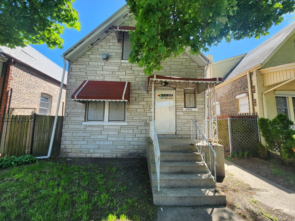 7403 S DANTE Avenue, Chicago, IL 60619