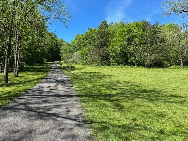 132 Normandy Tullahoma Rd, Normandy, TN 37360