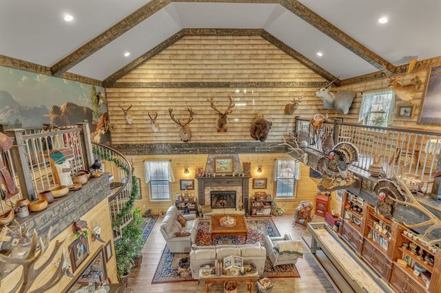132 Normandy Tullahoma Rd, Normandy, TN 37360
