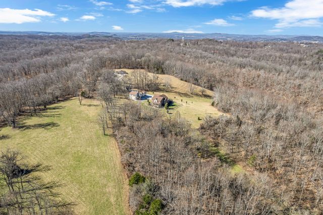 132 Normandy Tullahoma Rd, Normandy, TN 37360