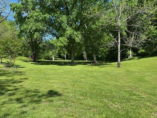 132 Normandy Tullahoma Rd, Normandy, TN 37360