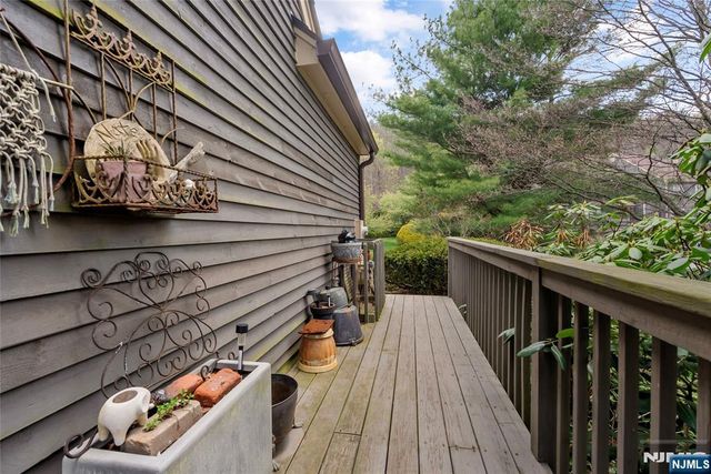 47 Manchester Lane A, West Milford, NJ 07480