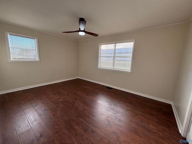 726 Red Hat Road, Decatur, AL 35601