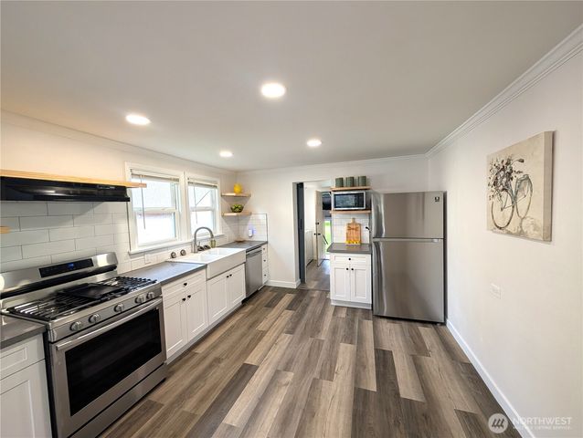830 Garfield Street, Mount Vernon, WA 98273