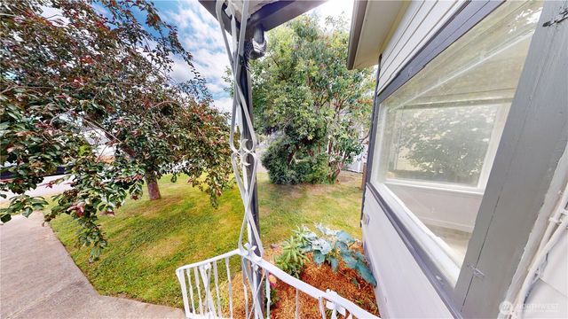 830 Garfield Street, Mount Vernon, WA 98273