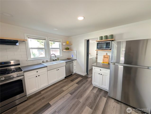 830 Garfield Street, Mount Vernon, WA 98273