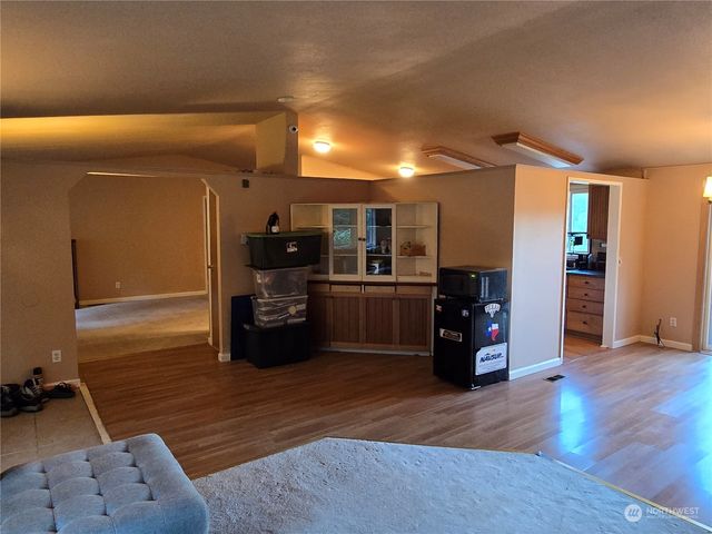 365 Seattle Drive, Port Ludlow, WA 98365