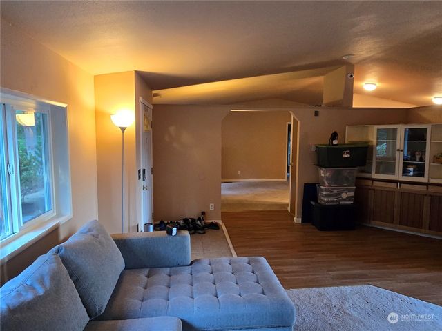 365 Seattle Drive, Port Ludlow, WA 98365