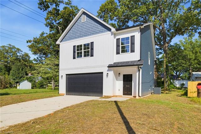 906 Twyckenham Drive, Greensboro, NC 27408